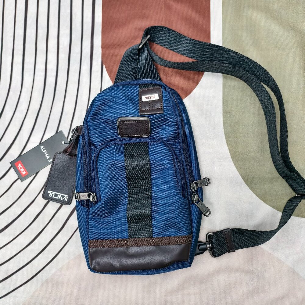 ✨POSH HOT✨ - Tumi Alpha Bravo Chest Bag Blue Anti-Theft Crossbody